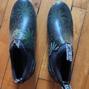 BOGS Water Proof Shoes